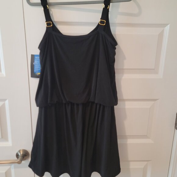NWT Maxine of Hollywood Black Swim Romper - 16W - Picture 2 of 3